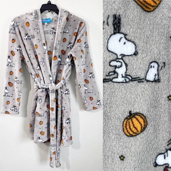 Peanuts Intimates & Sleepwear Peanuts Snoopy Halloween Ghost